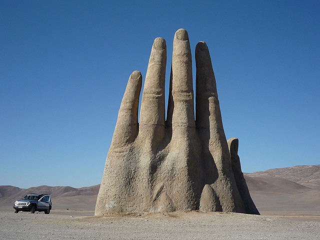 hand-of-the-desert
