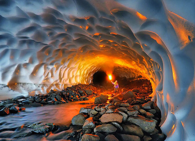 kamchatka ice cave