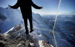 glass cube